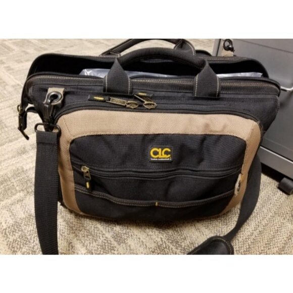 Multi-Compartment 50 Pocket Tool Bag - Picture 1 of 2